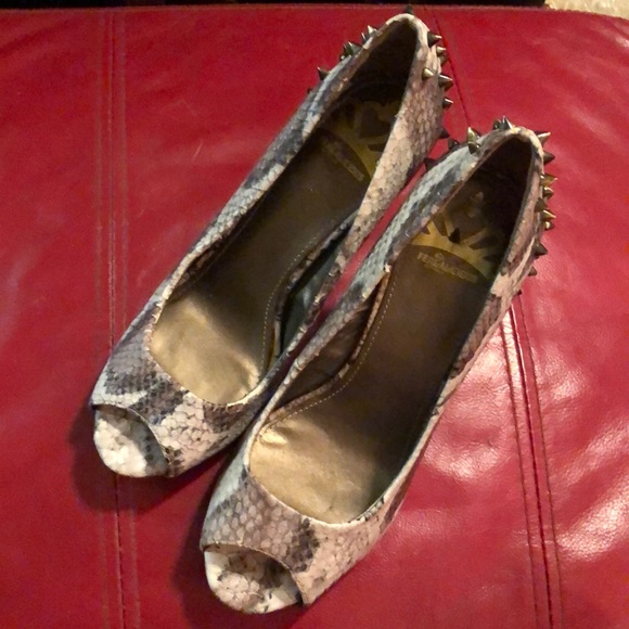 Fergilicious Spiked Heels - Picture 4 of 4